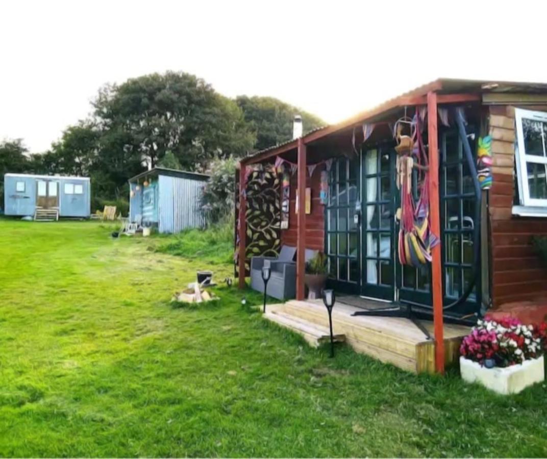 Treguth Glamping Unique Experience - Themed Huts Hotell Saint Day Eksteriør bilde